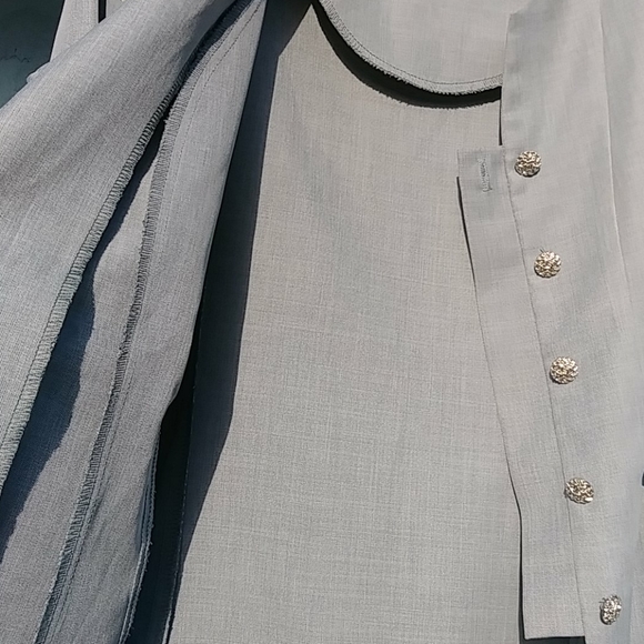 Chad's Place Women's Blazer.  16P. - Picture 4 of 6